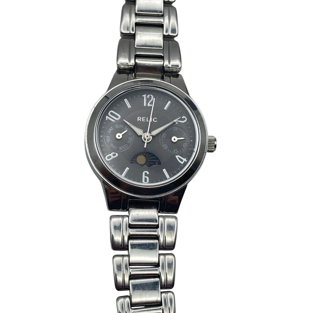 Relic Moon Phase Women's Watch 29mm - New Battery -Wrist 5.75 WR 30m Day Date